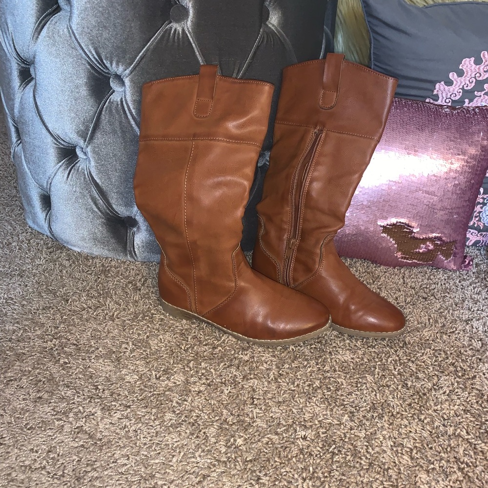 Riding boot